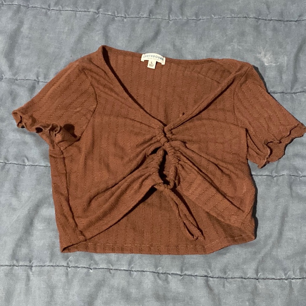 Earthbound crop top very stretchy and cute